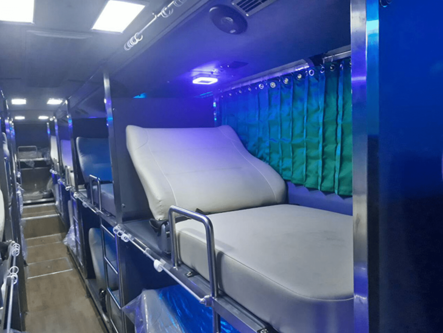 Bicol Isarog Sleeper Bus: Comfort on Long Trips | PH Bus