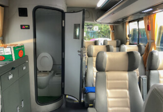 bus-comfort-room